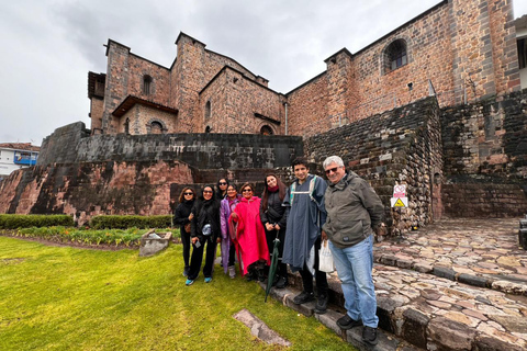 Cusco: City Tour Tour de Medio Día con Sacsayhuamán y Q’enqo Cusco: Morning City Tour with an Andean Dance Experience