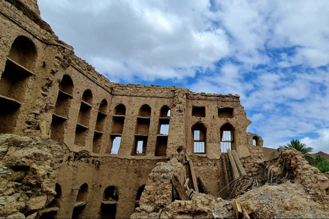 Shared Tour: Nizwa Fort, Souq, Birkat Al Mouz & Jebel Akhdar
