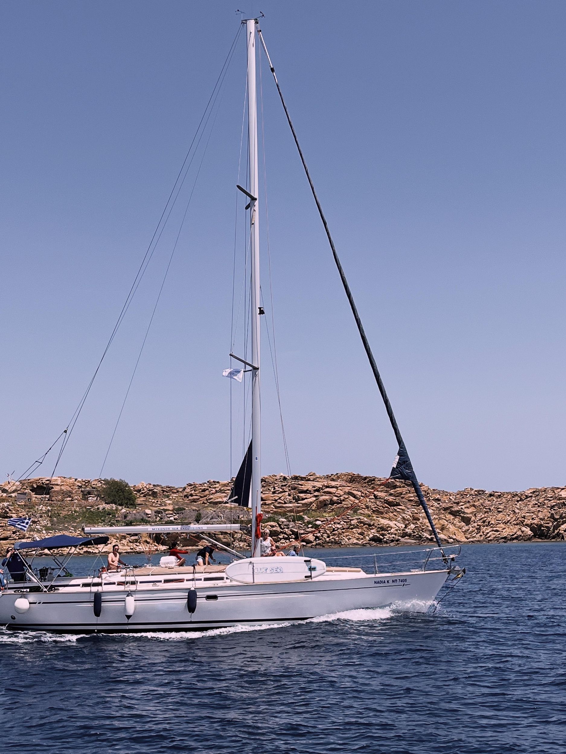 Mykonos: Segeltour zu den Inselstränden mit Mittagessen und Transfer