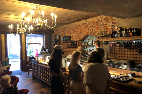 Riga Old Town, C Market & Art Nouveau Guided Walking Tour