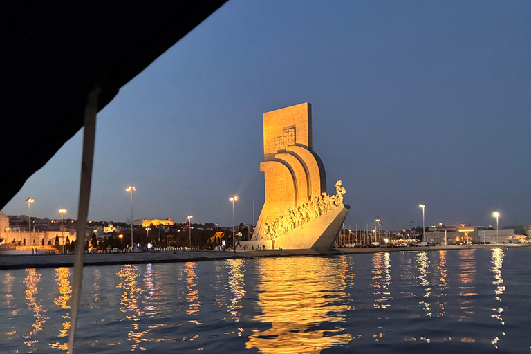 Sunset aboard a sailboat in Lisbon! Sunset aboard a sailing boat in Lisbon!