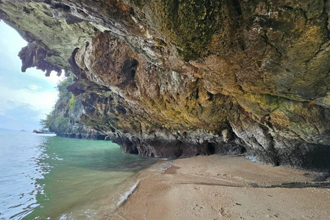 Khao Lak: Phangnga Bay & James Bond Trip with Turtle Visit