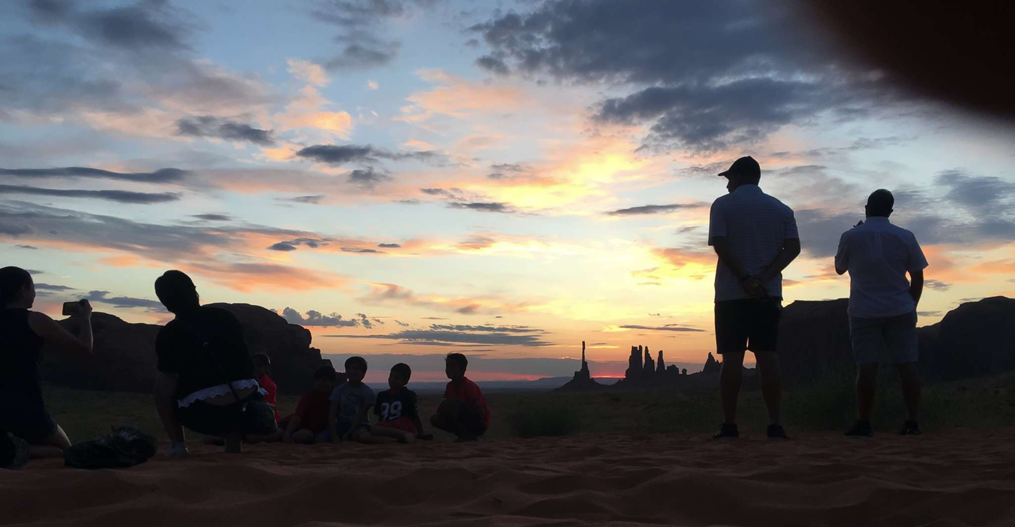 Monument Valley, Sunset Tour con Navajo Guide - Housity