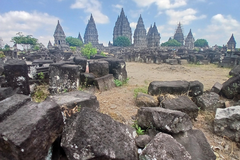 Yogyakarta: Prambanan Temple Guided Tour with Pickup