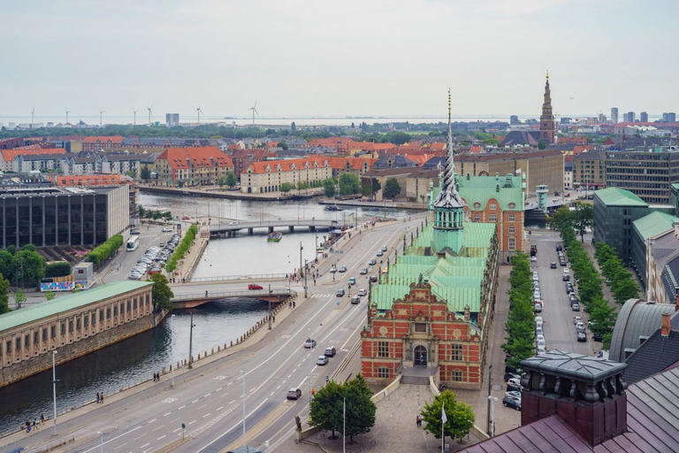 Fast-Track Christiansborg Palace Copenhagen Private Tour5-hour: Amalienborg Palace, Christiansborg Palace &amp; Transfer