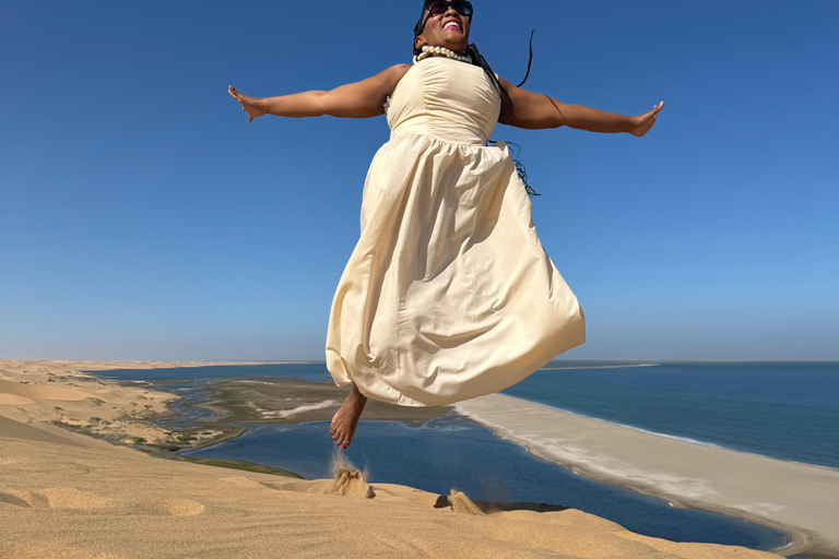 Walvisbay: Sandwich Harbour 4x4 Tour-Unparalleled Experience