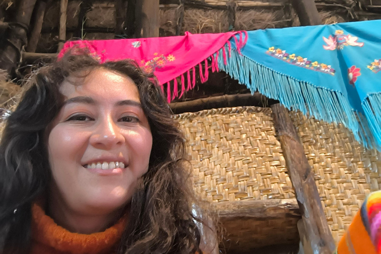 Quito: Latacunga, Pujilí, and Isinche Day Trip with Lunch