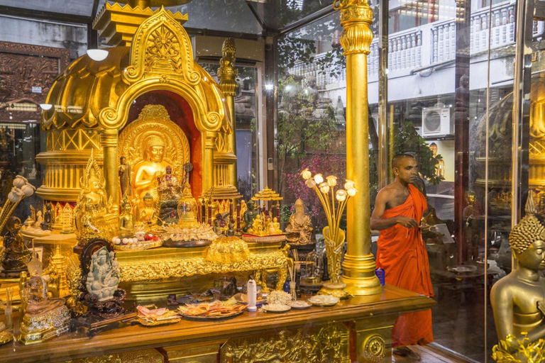 Colombo: Half-Day Spiritual Journey with Guide