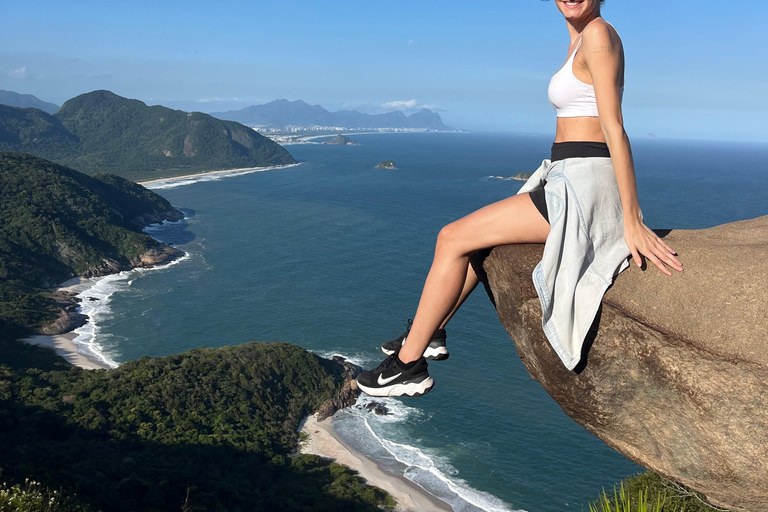 Pedra do Telégrafo: Guided Experience and Rio's Most Famous Photo Pedra do Telégrafo: Guided Experience and the Most Famous Photo of Rio
