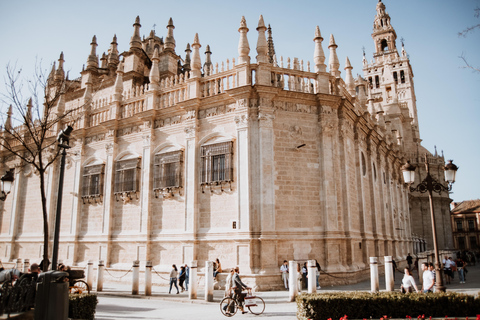 Private Horse-Drawn Carriage Ride in Seville
