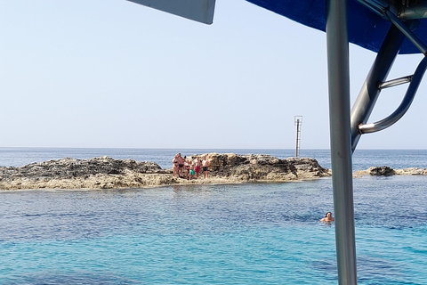 Paphos: de gele boot met glazen bodemPaphos: De boottocht met gele glazen bodem