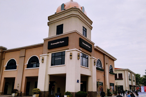 Tour dello shopping al villaggio di Hemu e all&#039;outlet di QingpuShopping tour all&#039;outlet di Hemu Village e Qingpu