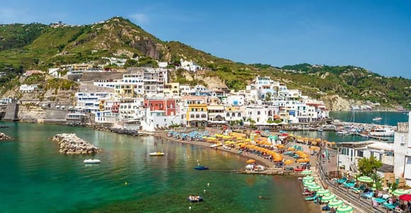 Ischia: Island Tour with Free Stop in Sant&#39;Angelo