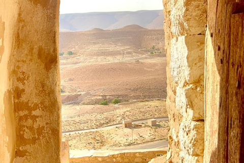 Djerba: 3-Day Sahara Desert and Dahar Mountains Hike