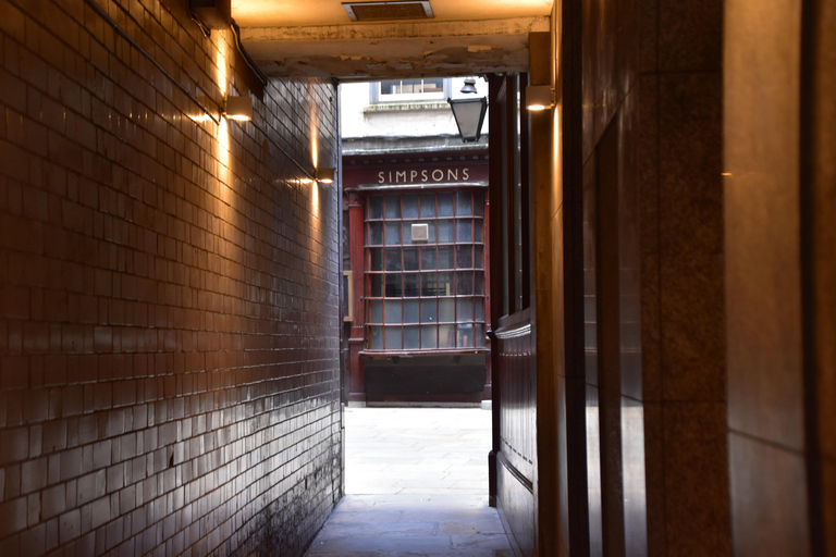 London: Charles Dickens' A Christmas Carol Walking Tour