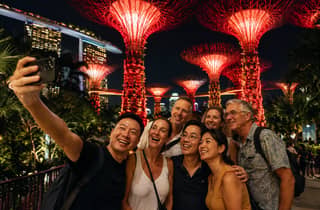 Singapur: Geführte nächtliche Tour mit Flussfahrt und Lichtershow