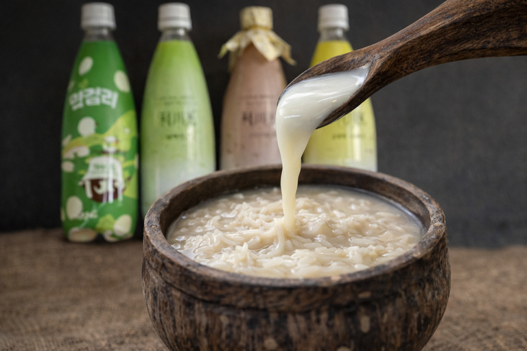 Day trip to Icheon: Pottery, Korean food, and Makgeolli Tour