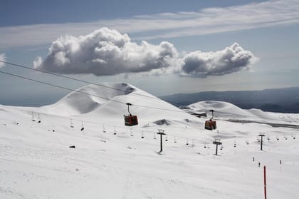 4x4 Tour on Mt. Etna: Eruptive Craters and Sicilian Street Food