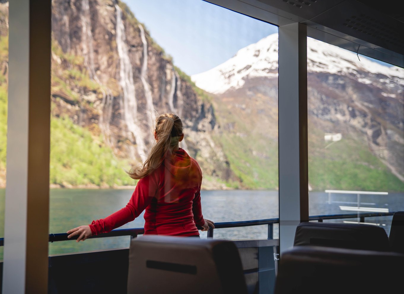 Geiranger: Sightseeingkrydstogt i fjorden og til vandfaldene på 75 minutter og 2 timer