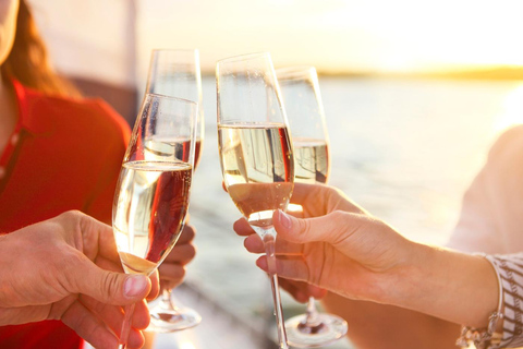 Heraklion Luxury Catamaran Dia Isla -Gourmet Lunch Top RatedPrincipal - Matin ou coucher de soleil