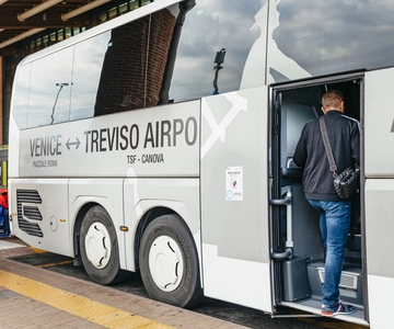 Bus express de l'aéroport de Trévise à Mestre et Venise