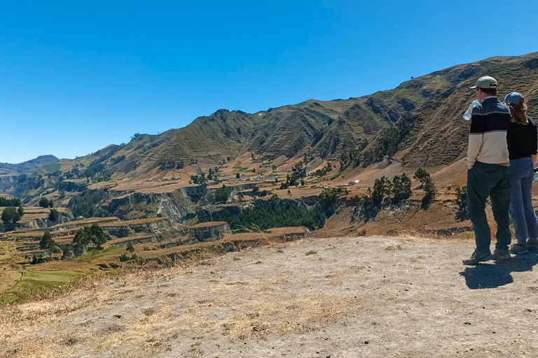 Z Quito: Jednodniowa wycieczka do Quilotoa i Baños z biletami wstępu