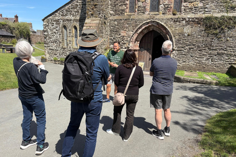 Conwy: Private Castle and Town Tours Conwy: Private Castle Tour