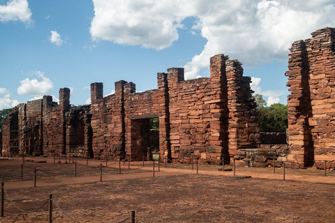 Puerto Iguazú: San Ignacio Mini & Wanda Mines Day Trip