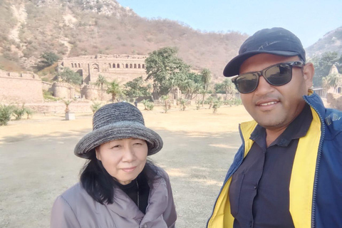 Jaipur: visite privée de Chand Baori et du fort de BhangarhVisite sans déjeuner