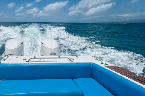 Escursione all inclusive negli isolotti del Grand Cul de Sac MarinEscursione all inclusive alle isolette del Grand Cul de Sac Marin