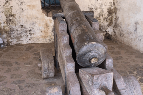 Galle Fort, Hikkaduwa, and Mask Museum Day Trip by Tuk Tuk