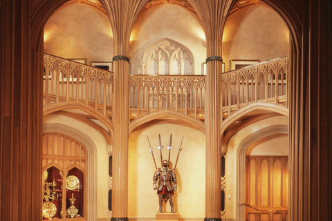 Windsor Castle with Pub Lunch and Private Transfer Windsor Castle with Lunch and Private Transfer