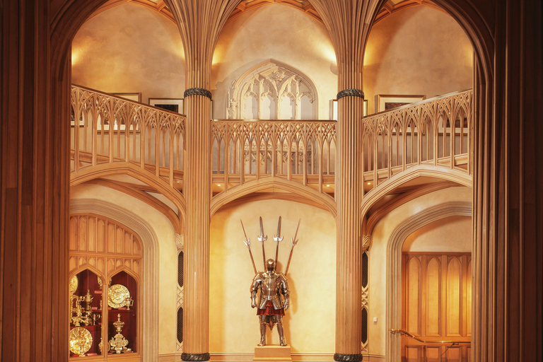 Windsor Castle with Pub Lunch and Private Transfer Windsor Castle with Lunch and Private Transfer