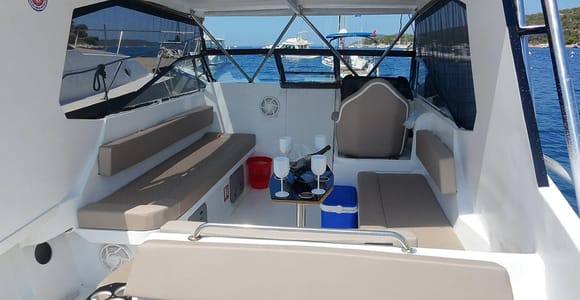 Hvar: Pakleni Islands Private Boat Tour with Swimming