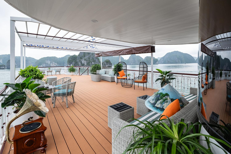 Hanoi/Cat Ba: Lan Ha Bay Day Cruise with Dark & Bright Caves Day Trip Cruise Pick up & Drop Off From Cat Ba Town