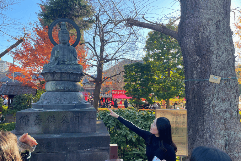 Tokyo: Asakusa Temple & Shrine Walking Tour with Local Guide Tokyo: Asakusa Guided Walking Tour Visiting Sensoji Temple