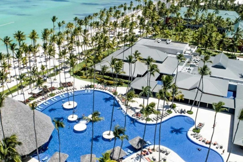 Privater Transfer vom Flughafen Punta Cana zum Barcelo Bavaro Palace