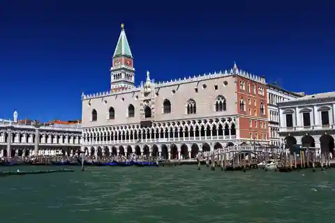 Venice: Doge's Palace Secret Itineraries Guided Tour