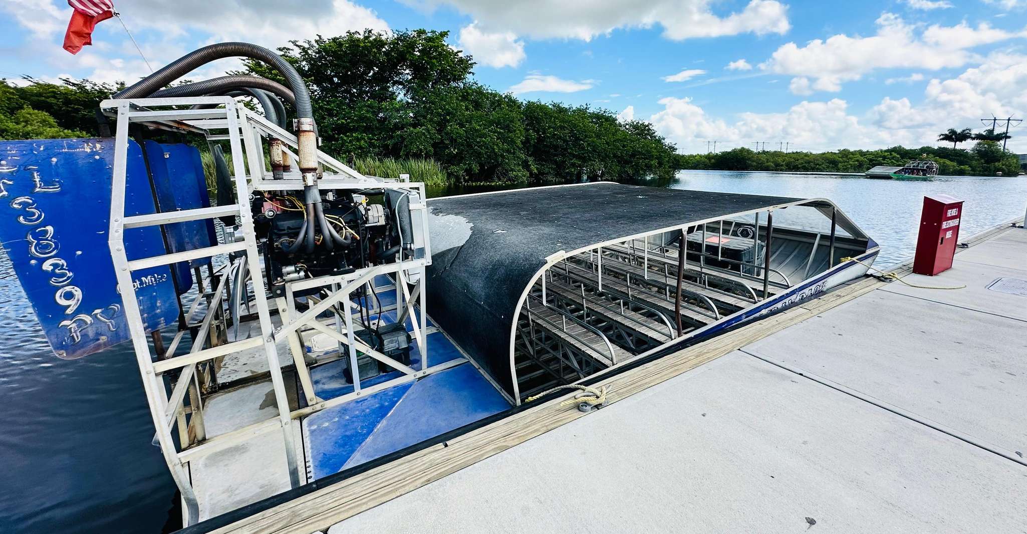 Everglades Small Group on Airboat with Transportation