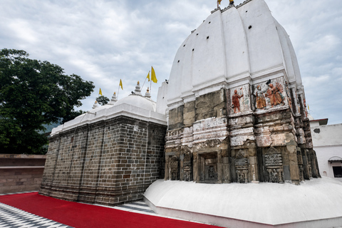 Rishikesh: Walk Rituals, River Views & Markets with Local