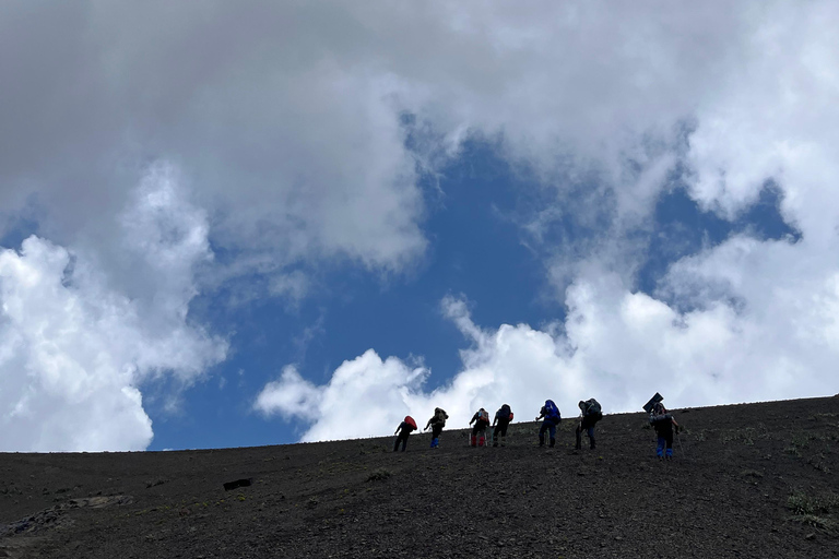 Bazarduzu 4466 m : 3-Day Trip to highest Point Azerbaijan