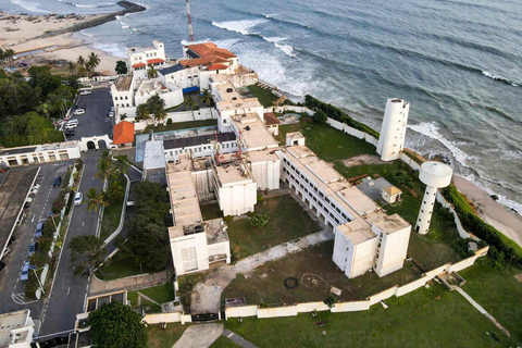 Accra Heritage Tour: Castle, Forts & "Door of No Return"
