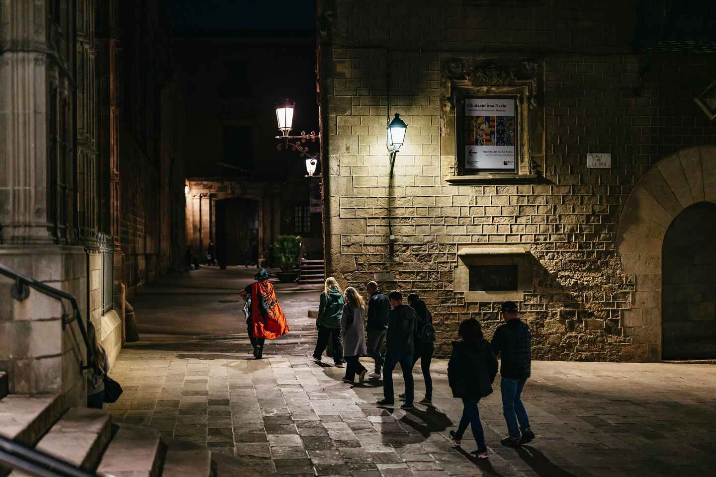 Barcelona: Gothic Quarter Ghosts and Legends Walking Tour - Barcelona: Gothic Quarter Ghosts and Legends Walking Tour
