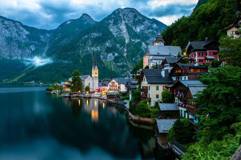 From Vienna: Hallstatt and Salzburg Day Tour