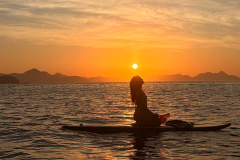 Copacabana Sunrise (Stand-Up Paddleboarding) by BORA SISTERS TRAVEL