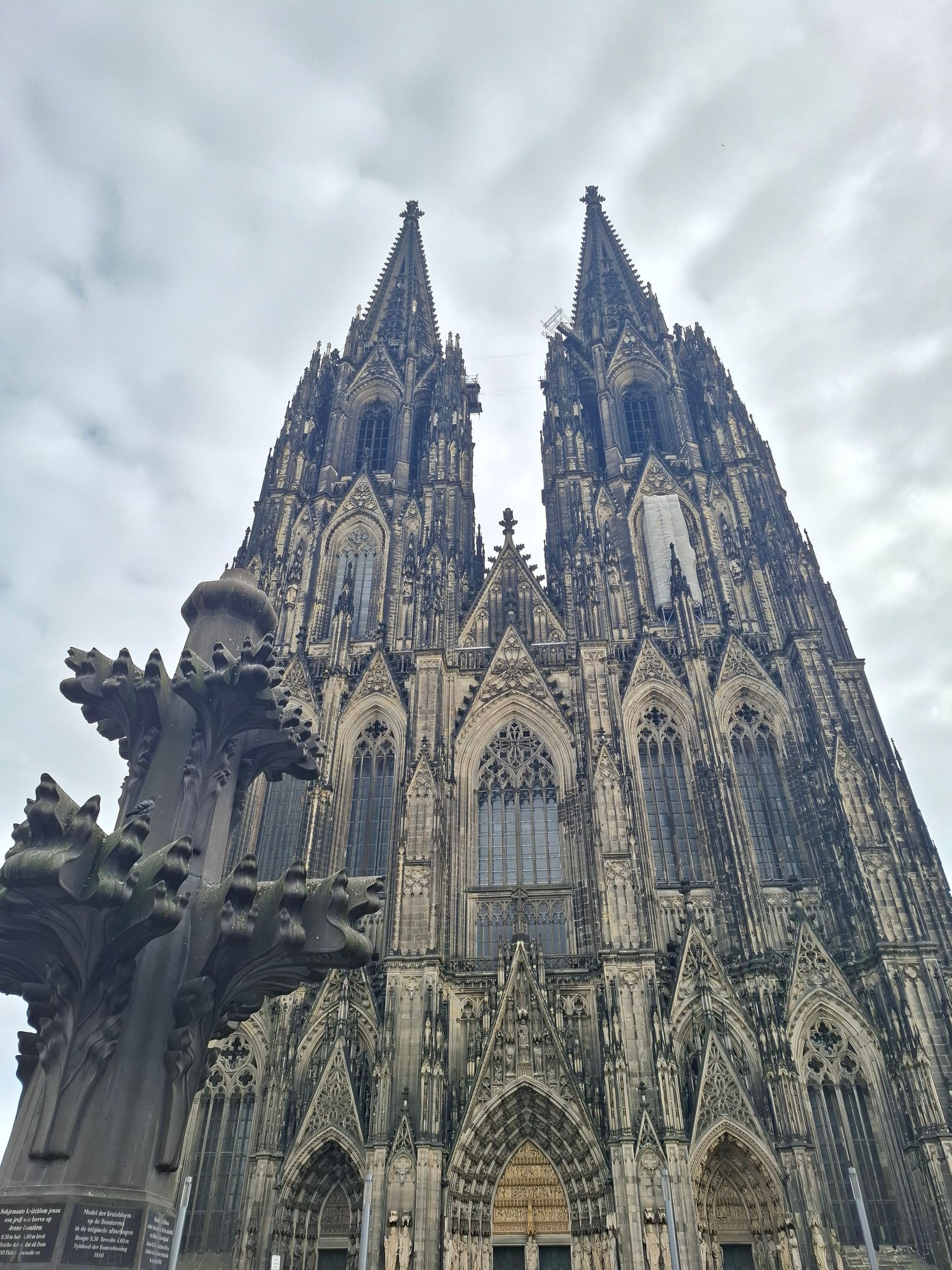 Köln: Schloss Drachenburg & Bonn-Tour mit Tickets