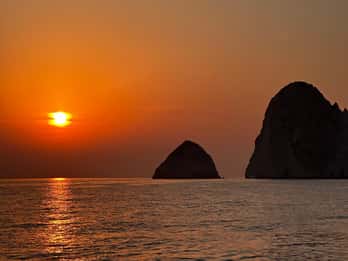 Crociera privata al tramonto a Mizithres