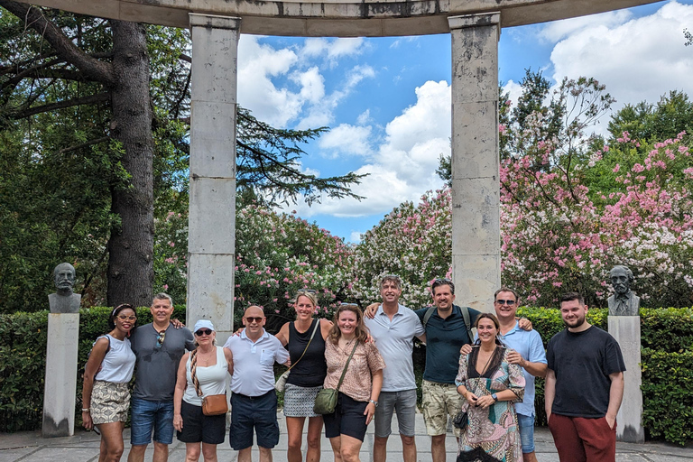 Visite à vélo de Tirana - Culture, nature et histoire - VisitAlbCom