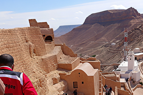 From Djerba: 2-Day Desert, Chenini, Ksar Ghilane, and Matmata Tour