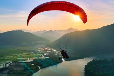 Nha Trang Paragliding Adventure with Panoramic Views - Image 2